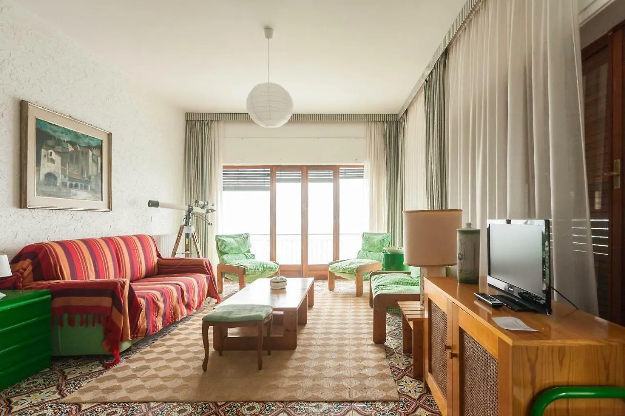 Stunning View- Wifi & Parking Apartment Villa Solari