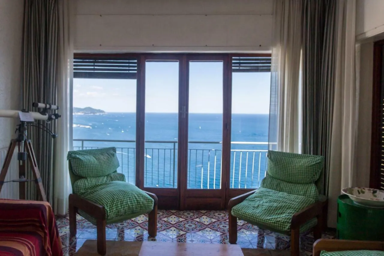 Stunning View- Wifi & Parking Apartment Villa Solari Italy
