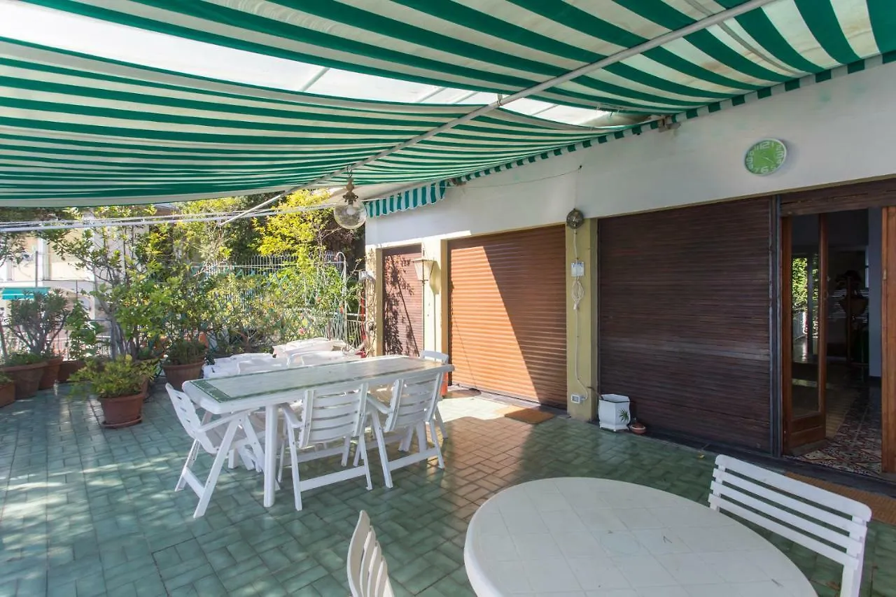 Stunning View- Wifi & Parking Apartment Villa Solari