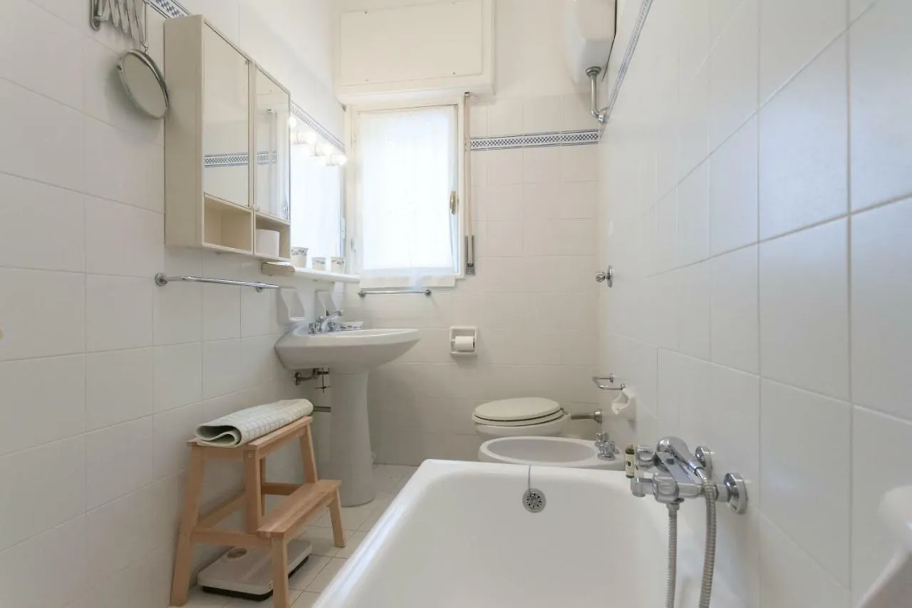 Stunning View- Wifi & Parking Apartment Villa Solari 0*,  Italy